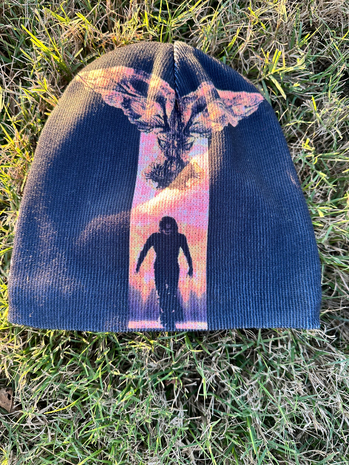 KNO UR PURPOSE - GOTHIC CROW BEANIE